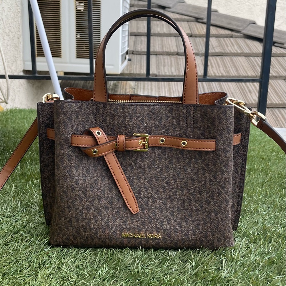 Brand New Michael Kors Emilia Small Logo Satchel - Picture 6 of 7